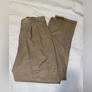 Men’s Khaki Golf Pants/Slacks